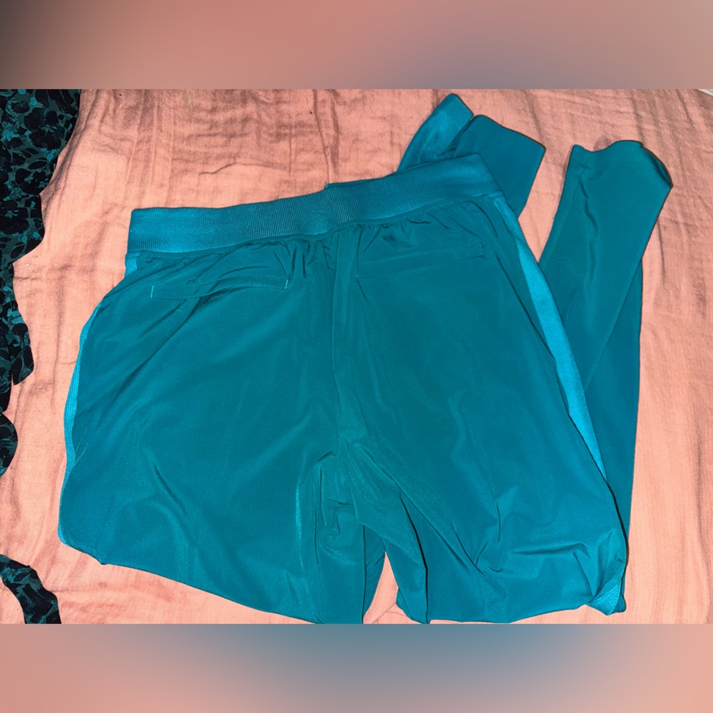 Athleta Teal Performance Shorts